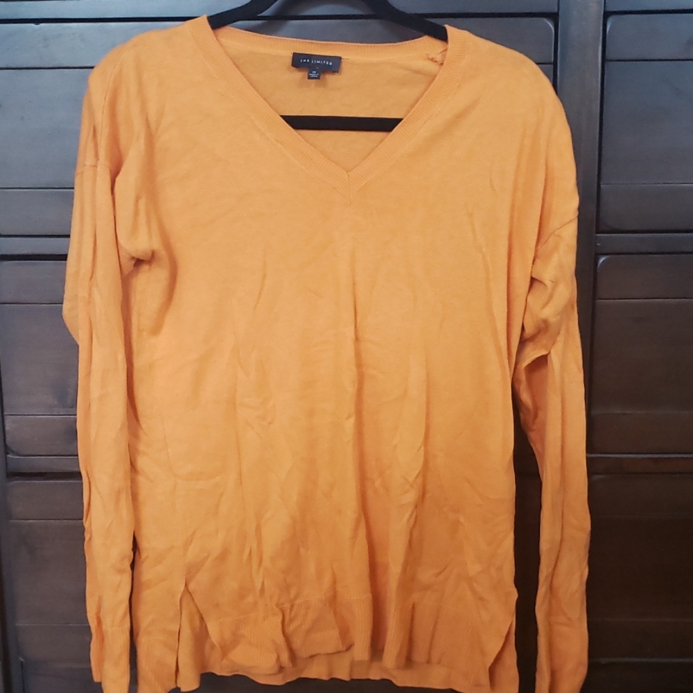 Women's sweater